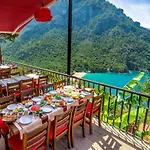 Manzara Bungalow Bed & Breakfast 3*