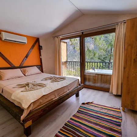 Manzara Bungalow * 페티예