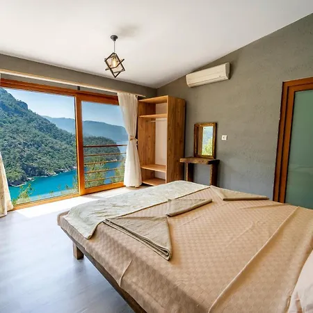Manzara Bungalow B&B *