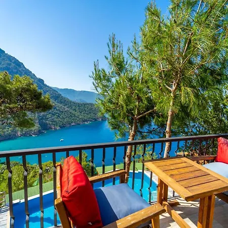 Manzara Bungalow Panzió 3*